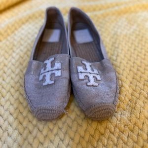 Tory Burch espadrilles in size 5 1/2 - tan with a hint of silver shimmer